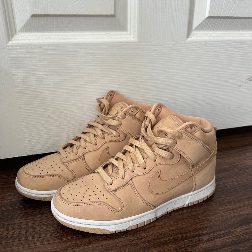 Women's Nike Dunk High Premium